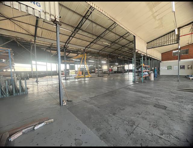 1,968M² FACTORY TO LET IN ALRODE